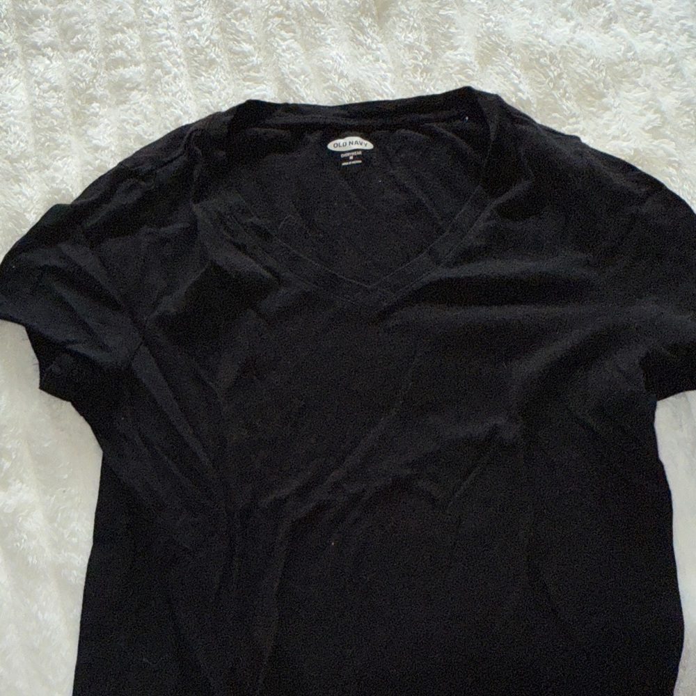 Old Navy Classic Black V-Neck Tee